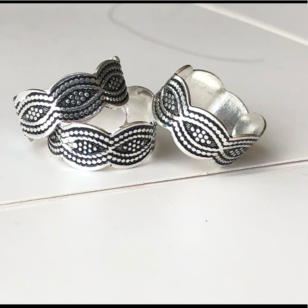Sterling Silver Toe Ring - Picture 4 of 5
